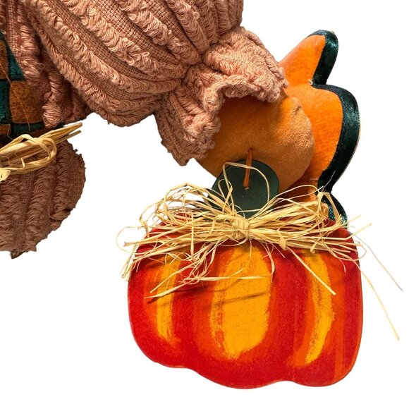 VTG Stuffed Thanksgiving Turkey Sitter in Overalls Holding Pumpkin Basket Crow - Picture 10 of 16